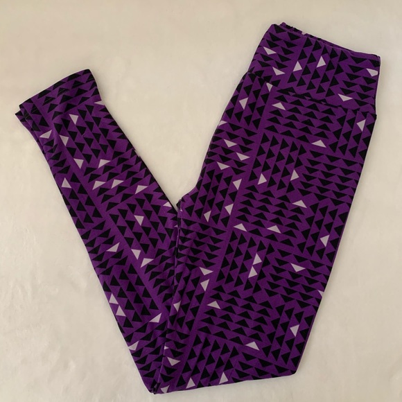 New LuLaRoe Legging💜 - Picture 1 of 3